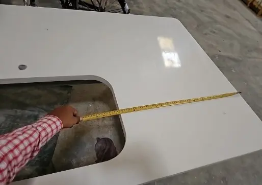 Detailed dimensional check on a finished piece