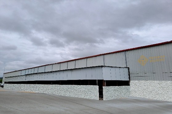 Quartz slabs and countertops in US