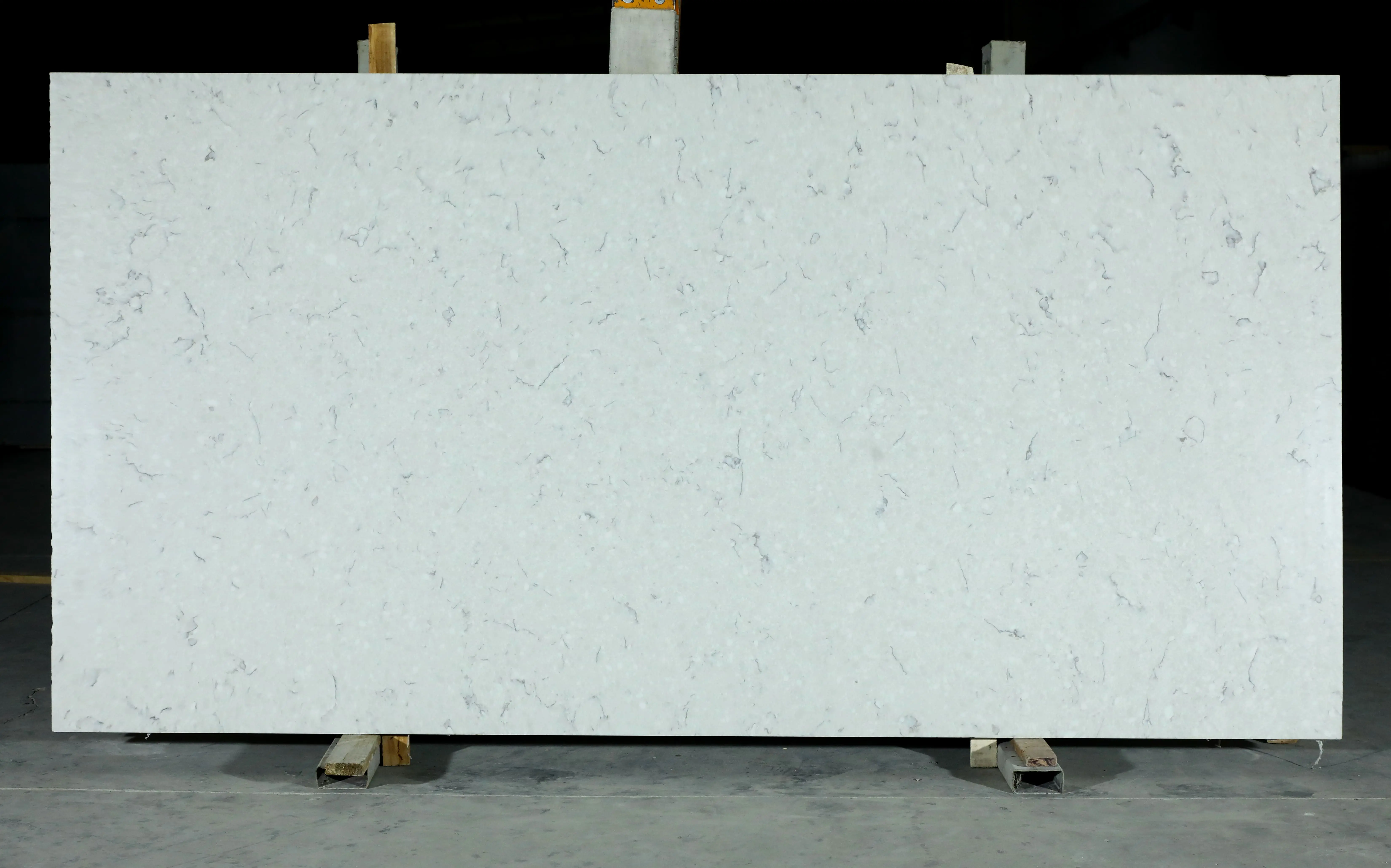 Quartz slabs and countertops in US
